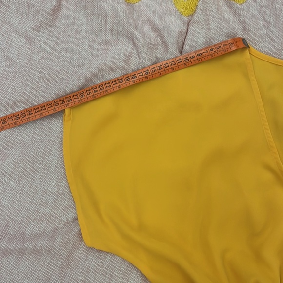 SOLD - NWOT Forever 21 Yellow Smocked Crop Fake Button Flounce Blouse Size S - Picture 6 of 6